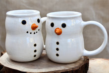 Load image into Gallery viewer, Smiling Snowman Mug